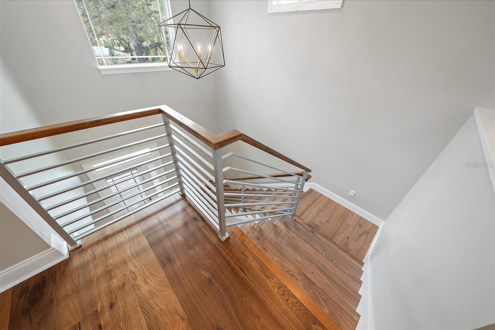 GREENWICH - Residential