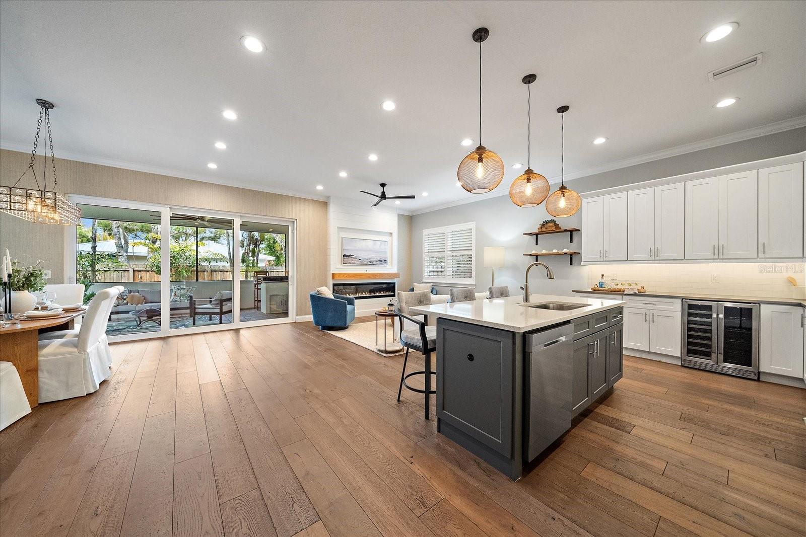 GREENWICH - Residential