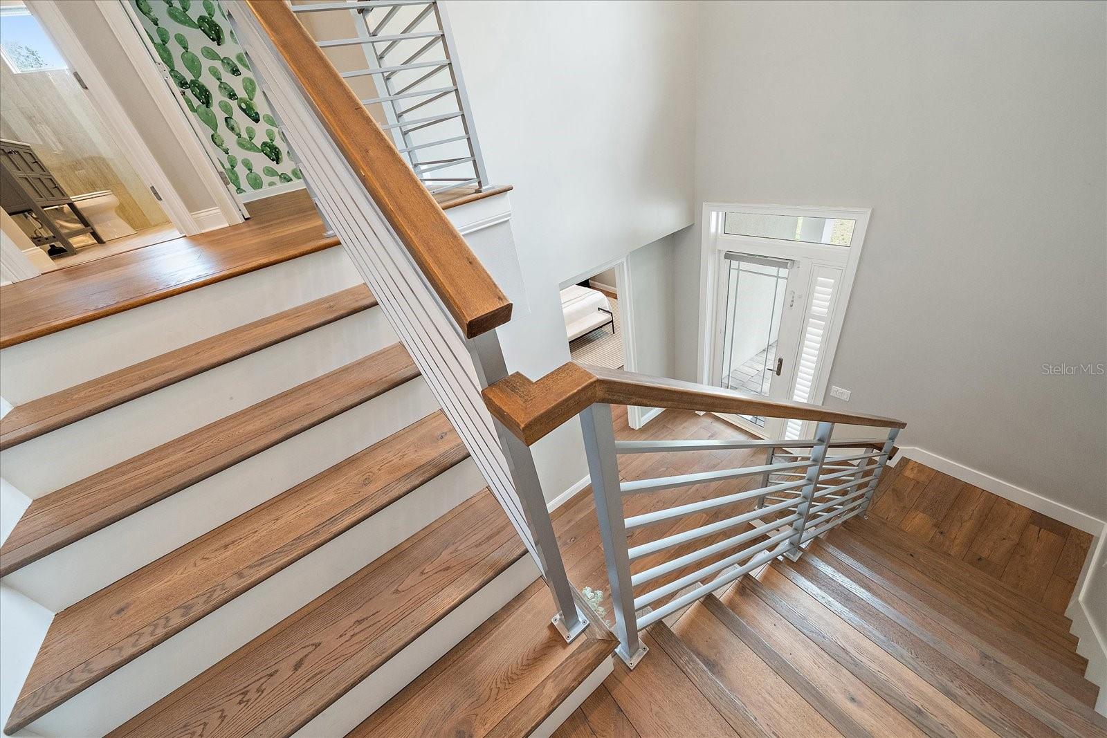 GREENWICH - Residential