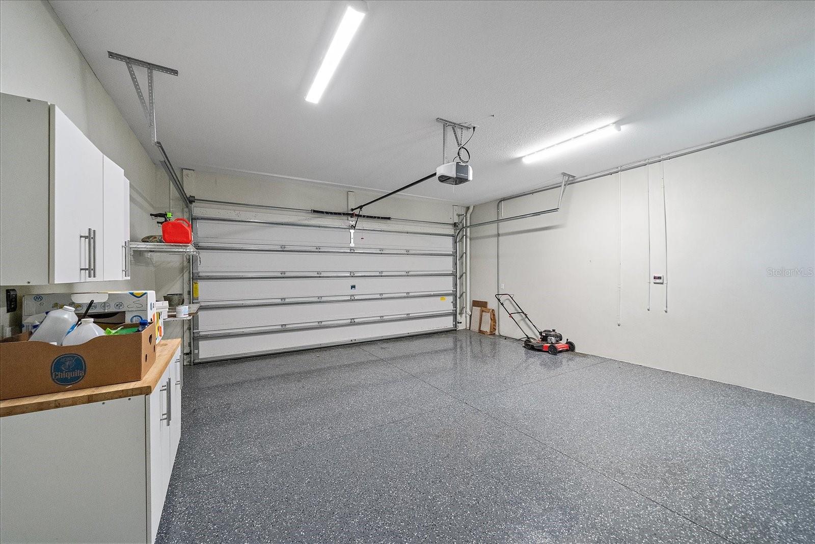 GREENWICH - Residential