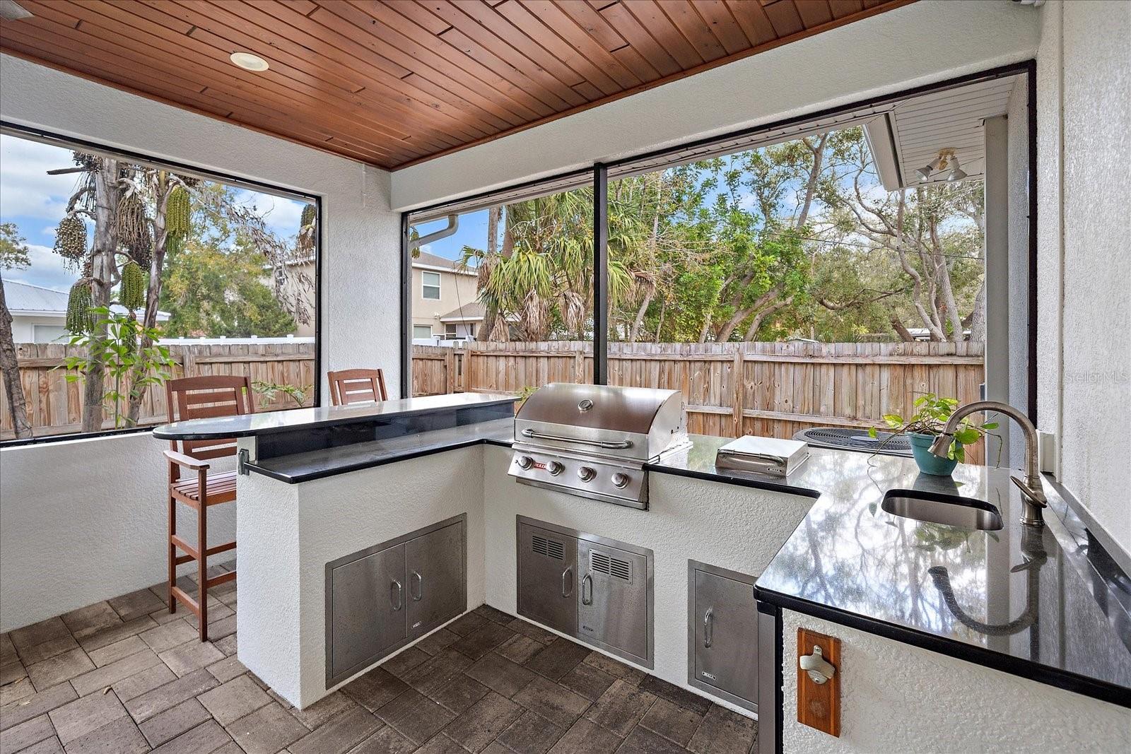 GREENWICH - Residential