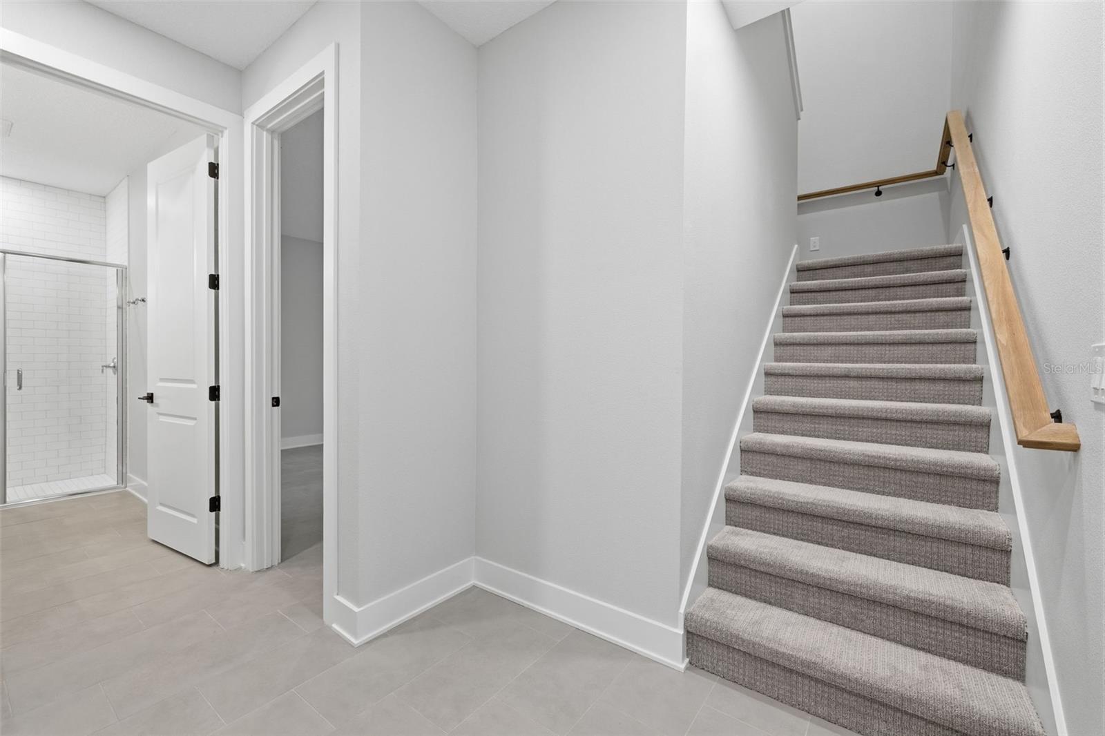 4208 W CARMEN STREET C