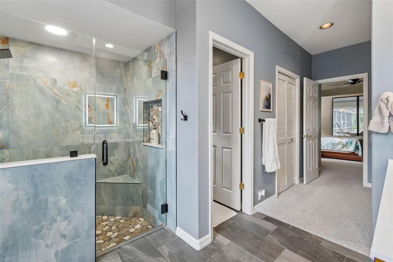 WOODRIDGE - Residential