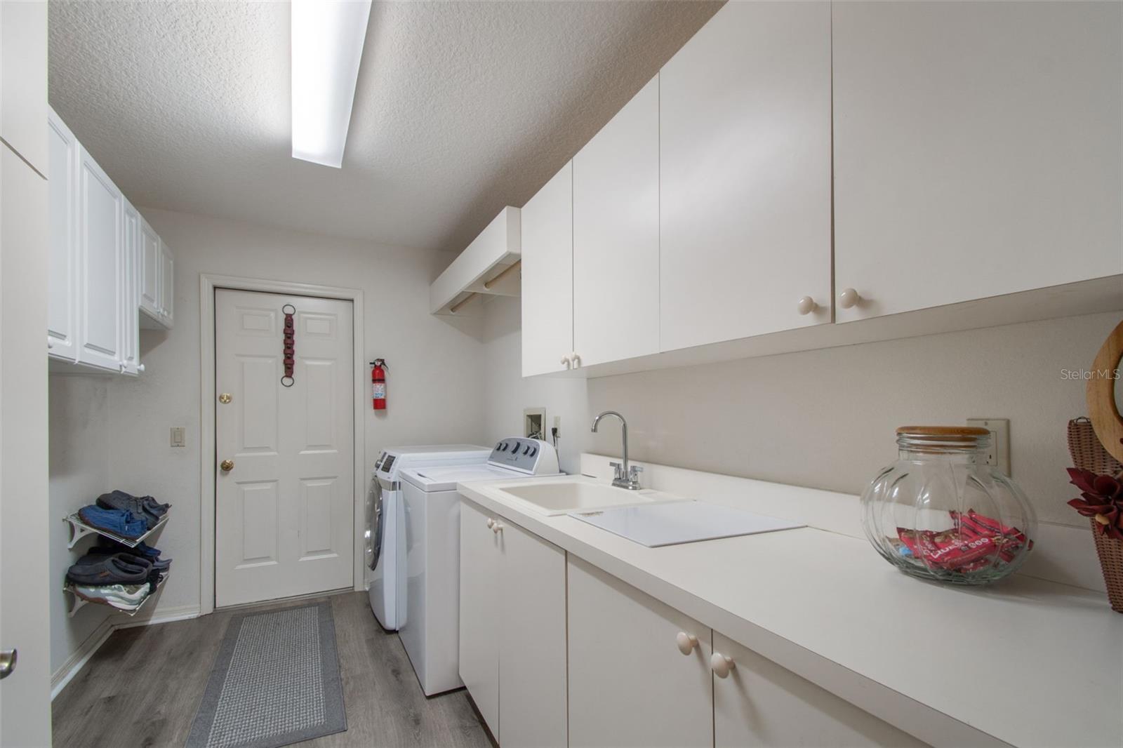WOODRIDGE - Residential
