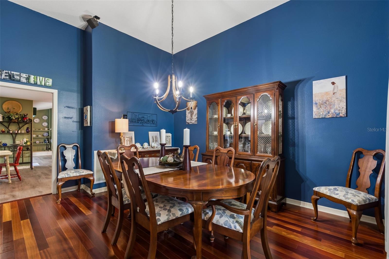 WOODRIDGE - Residential