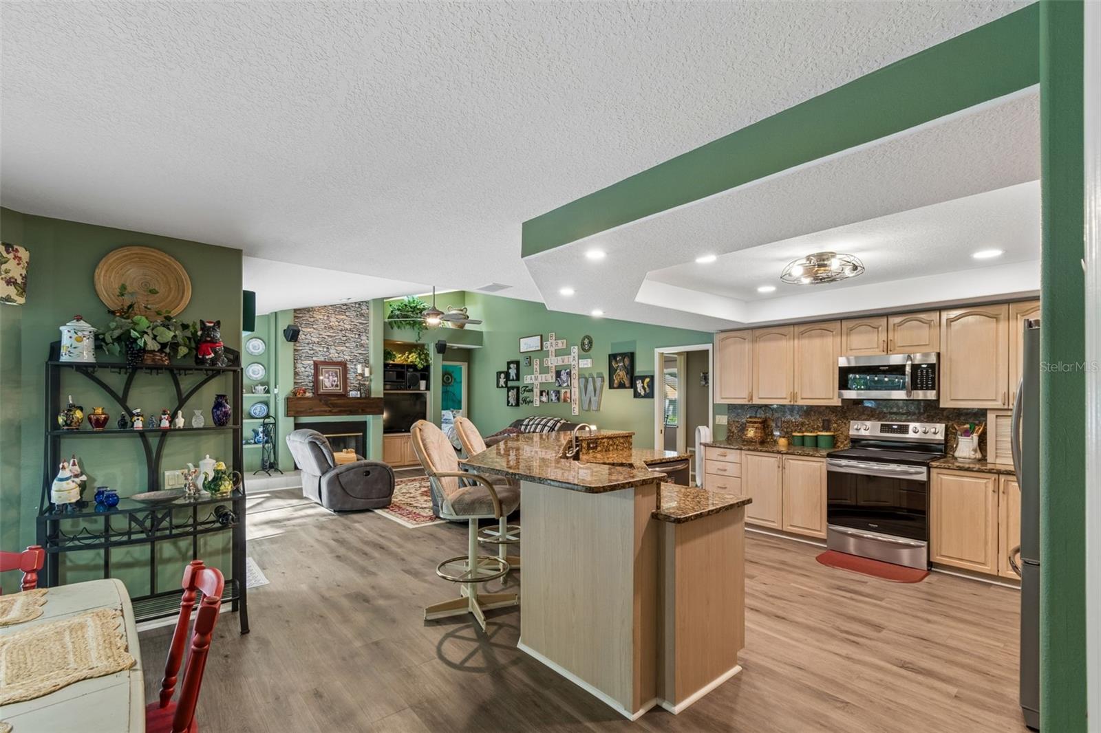 WOODRIDGE - Residential