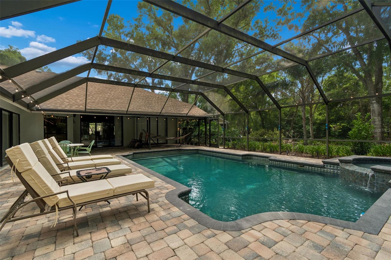 WOODRIDGE - Residential