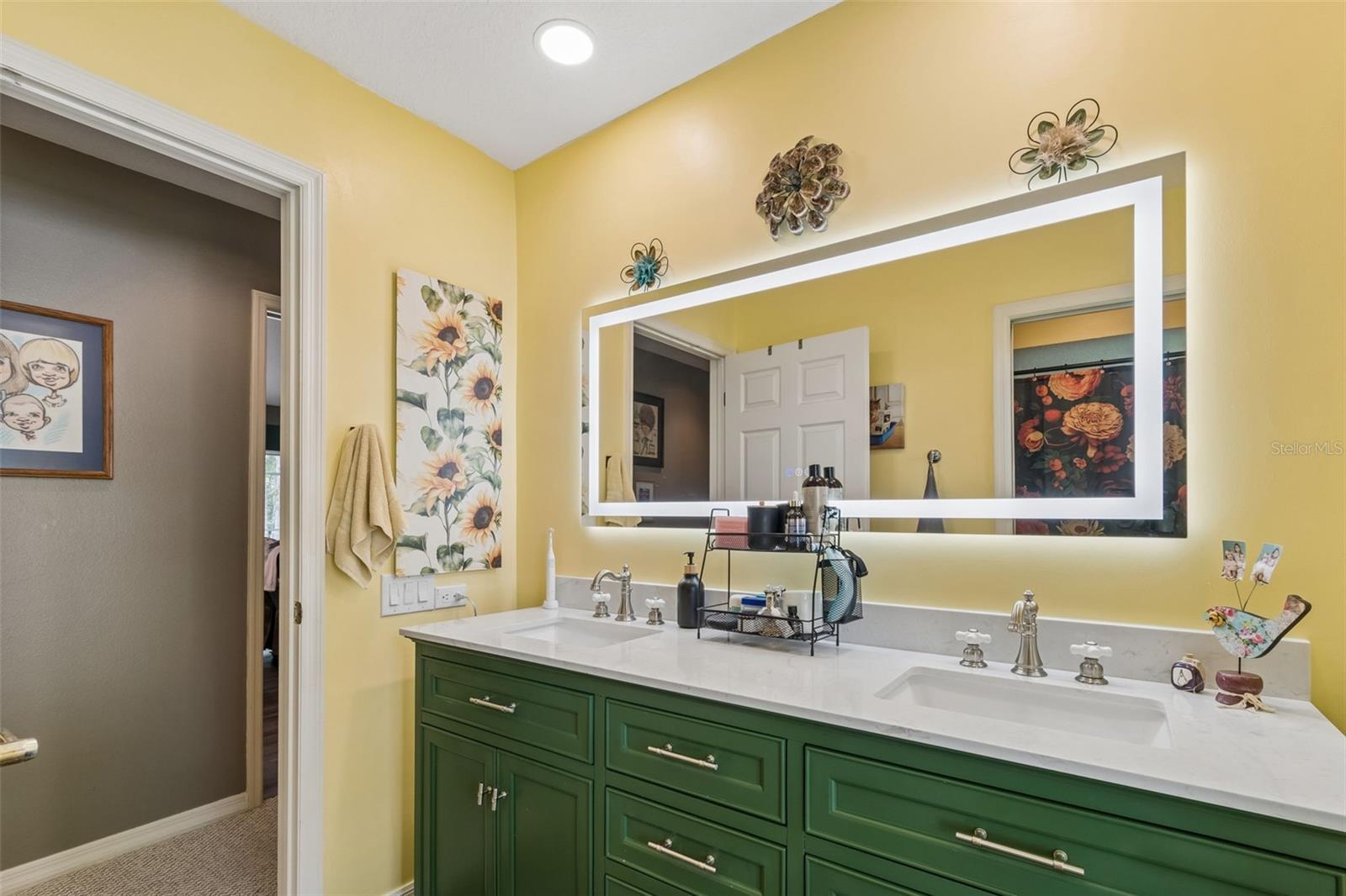 WOODRIDGE - Residential