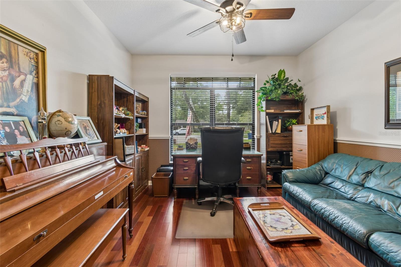 WOODRIDGE - Residential