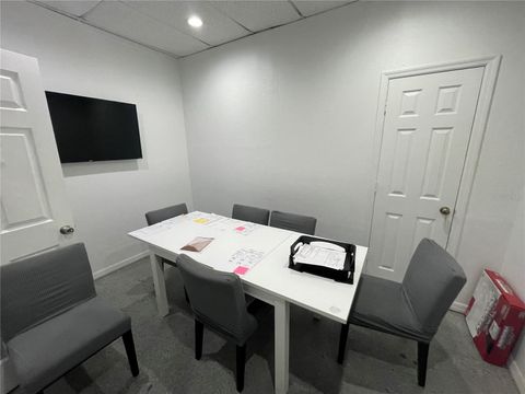 Tiny photo for 2206 Griffin Road, Leesburg, FL 34748 (MLS # G5104456)