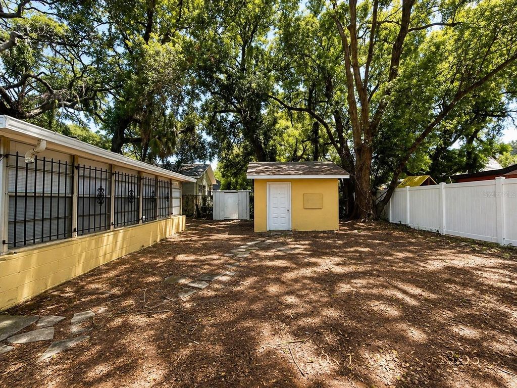 Photo of 1003 E 22nd Avenue, Tampa, FL 33605 (MLS # TB8501952)