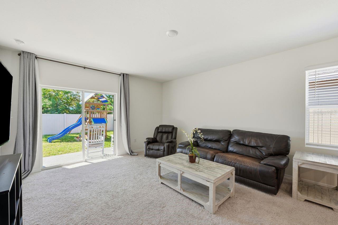 RIVERBEND - Residential