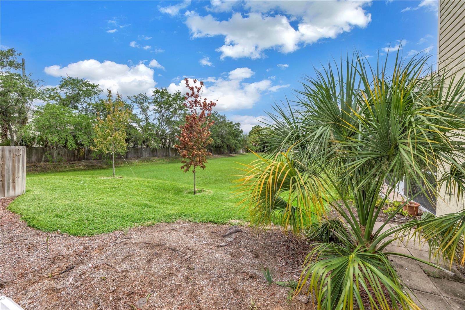 WILLOW GREENS - Residential Lease