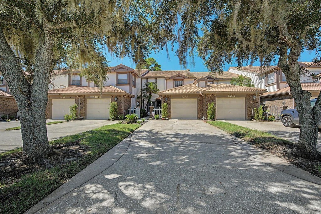 Photo of 1290 Clays Trail #1403, Oldsmar, FL 34677 (MLS # TB8552126)