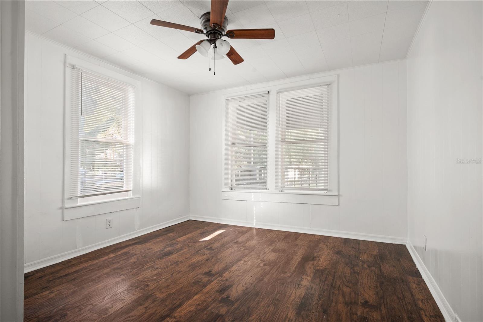 VINE PARK - Residential