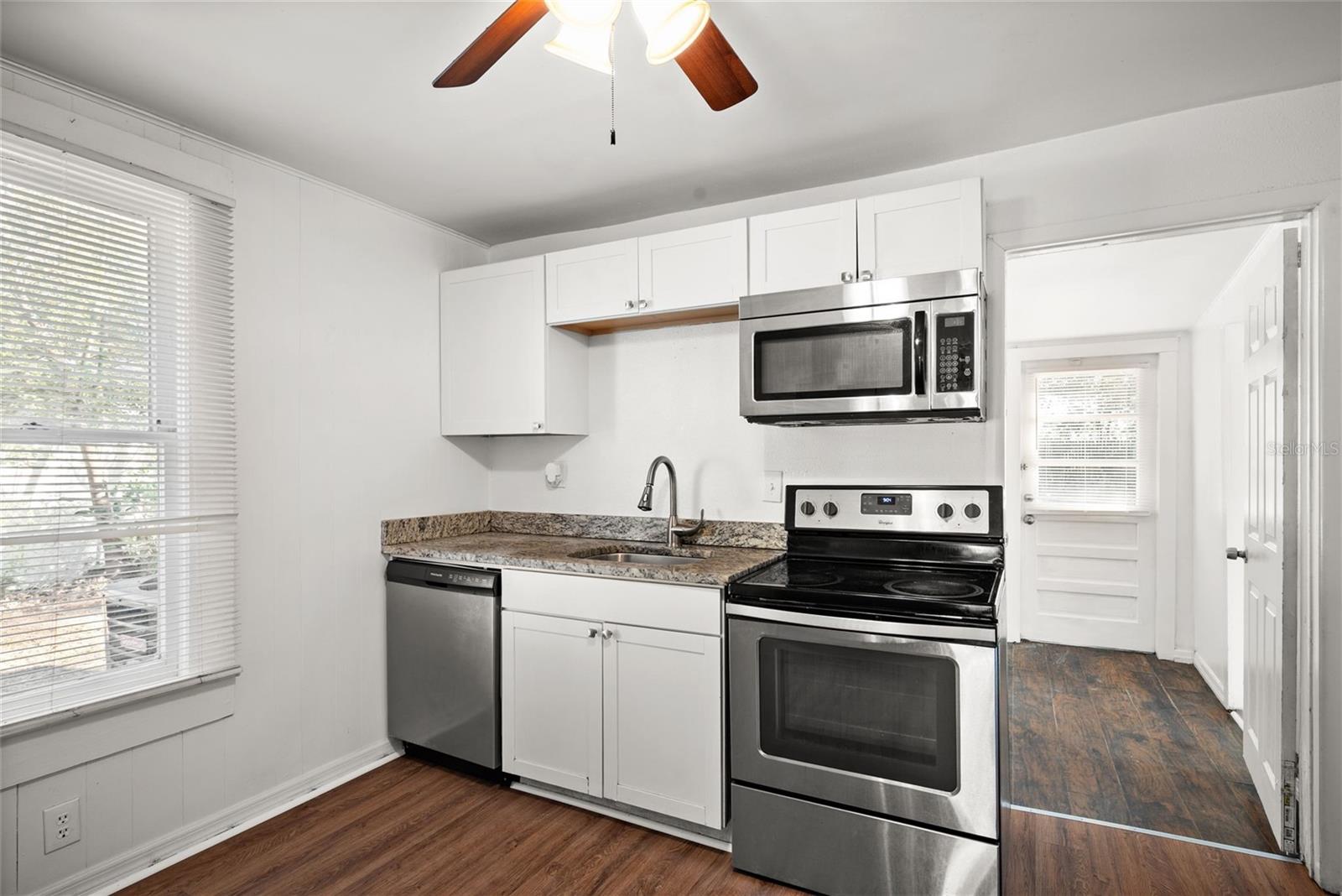 VINE PARK - Residential