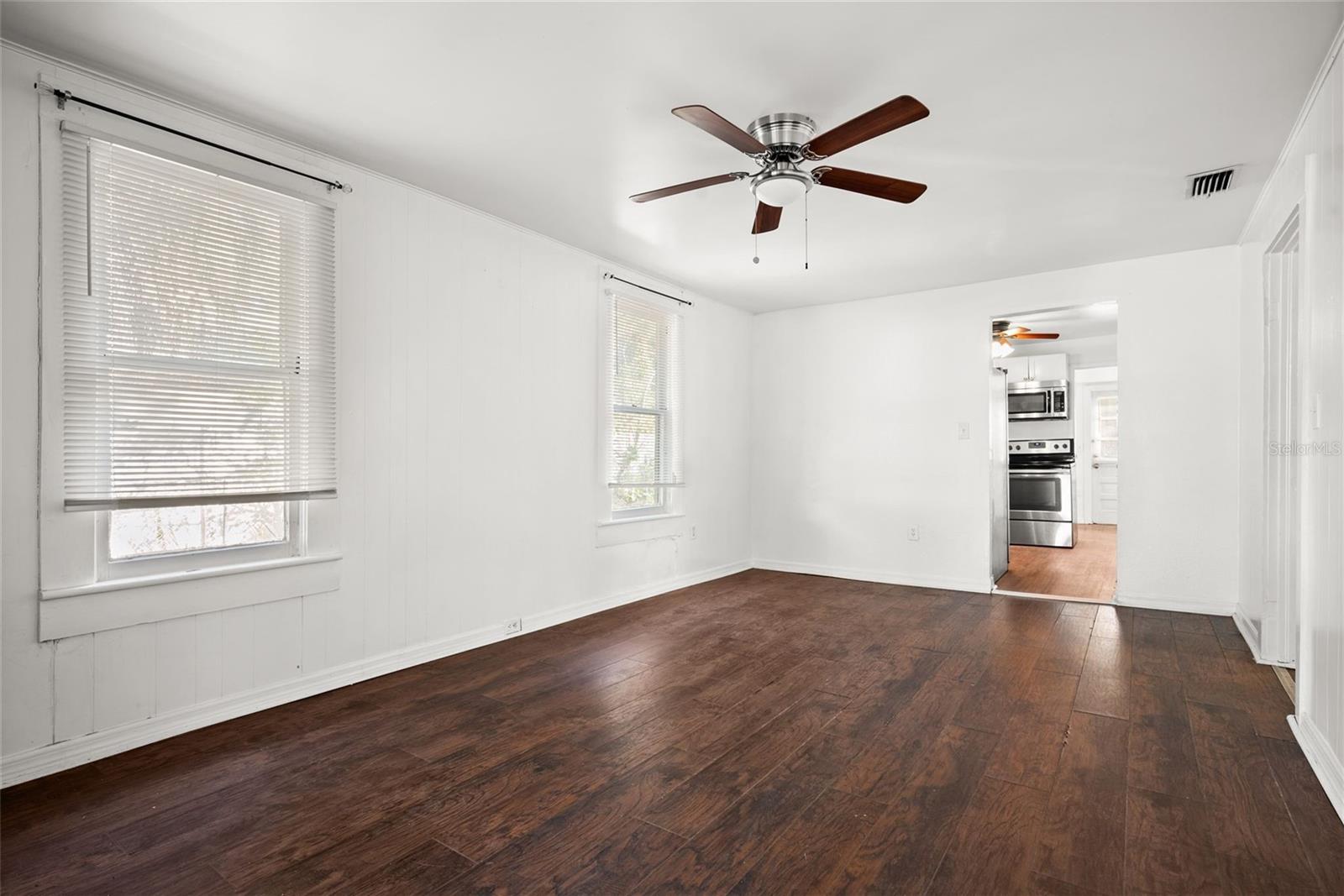 VINE PARK - Residential