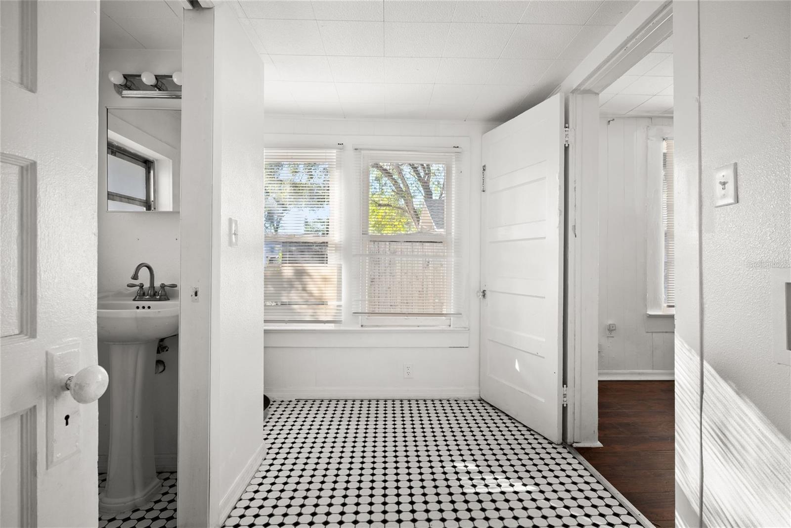 VINE PARK - Residential