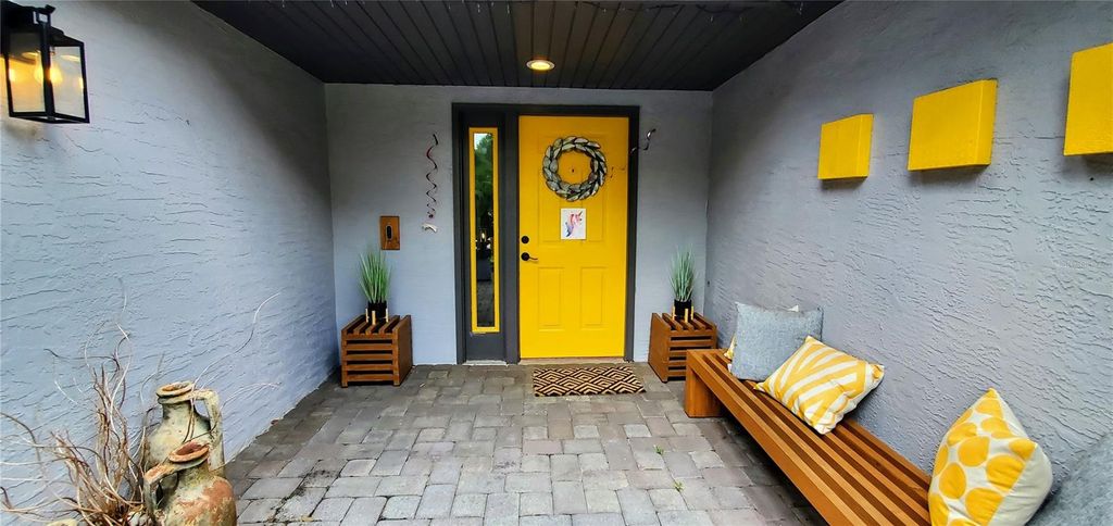 Photo of 156 Dempsey Way, Orlando, FL 32835 (MLS # O6379934)