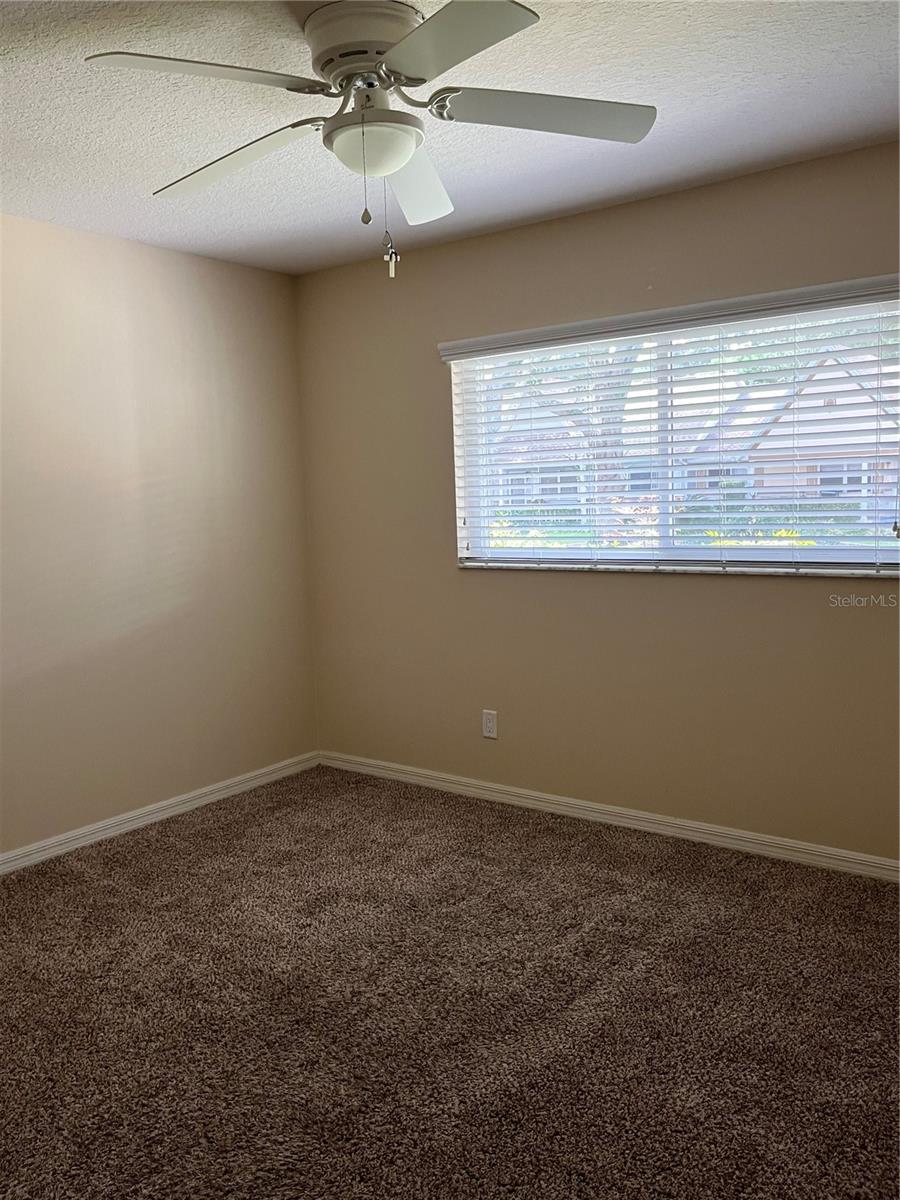 ON TOP OF THE WORLD - Residential Lease