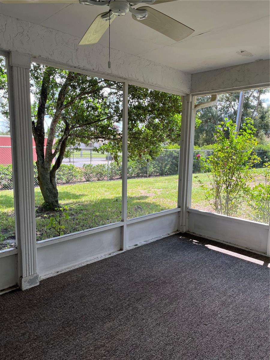 ON TOP OF THE WORLD - Residential Lease