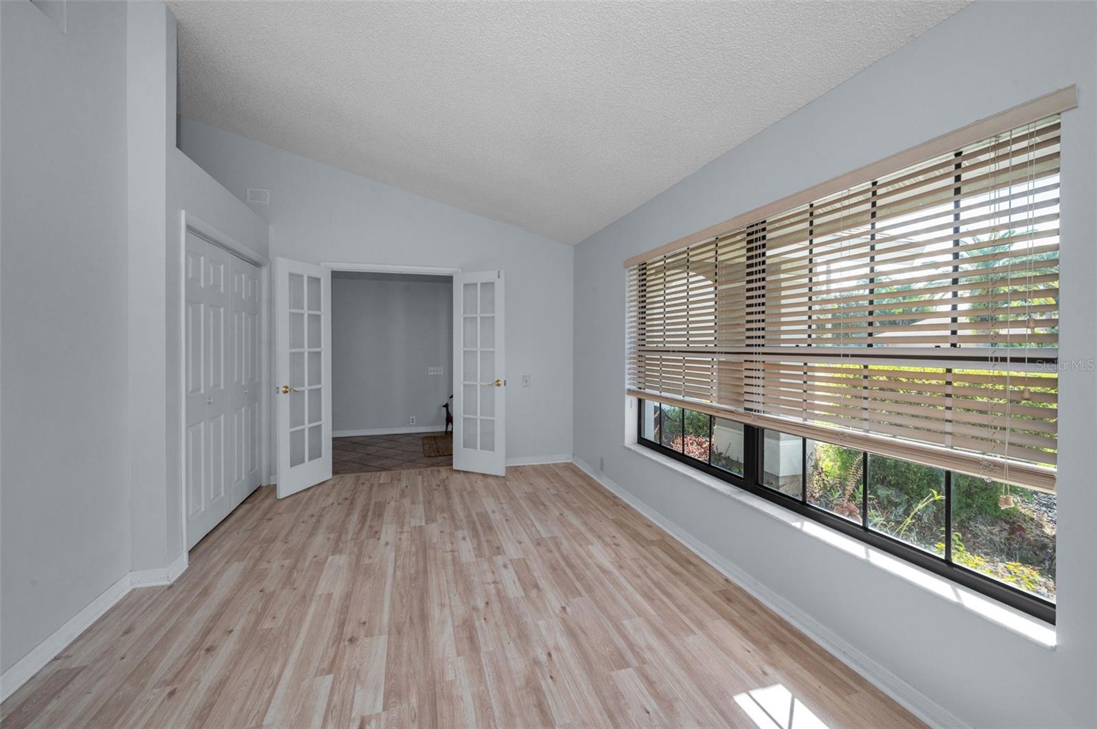 LAKESHORE VILLAGE AT WOODFIELD - Residential