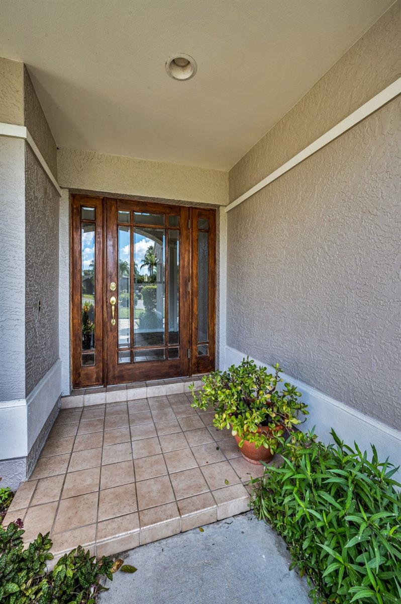 LAKESHORE VILLAGE AT WOODFIELD - Residential