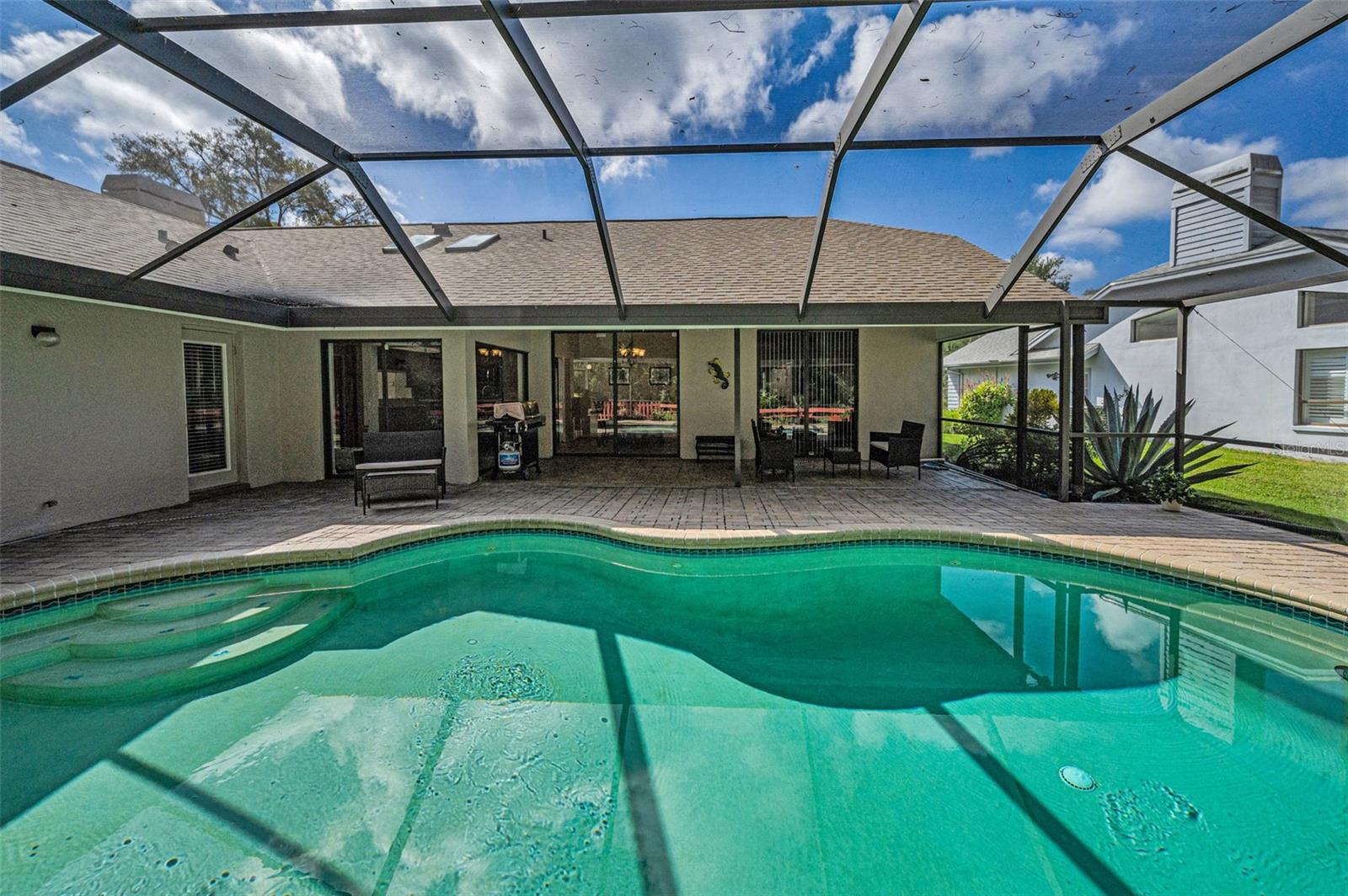 LAKESHORE VILLAGE AT WOODFIELD - Residential