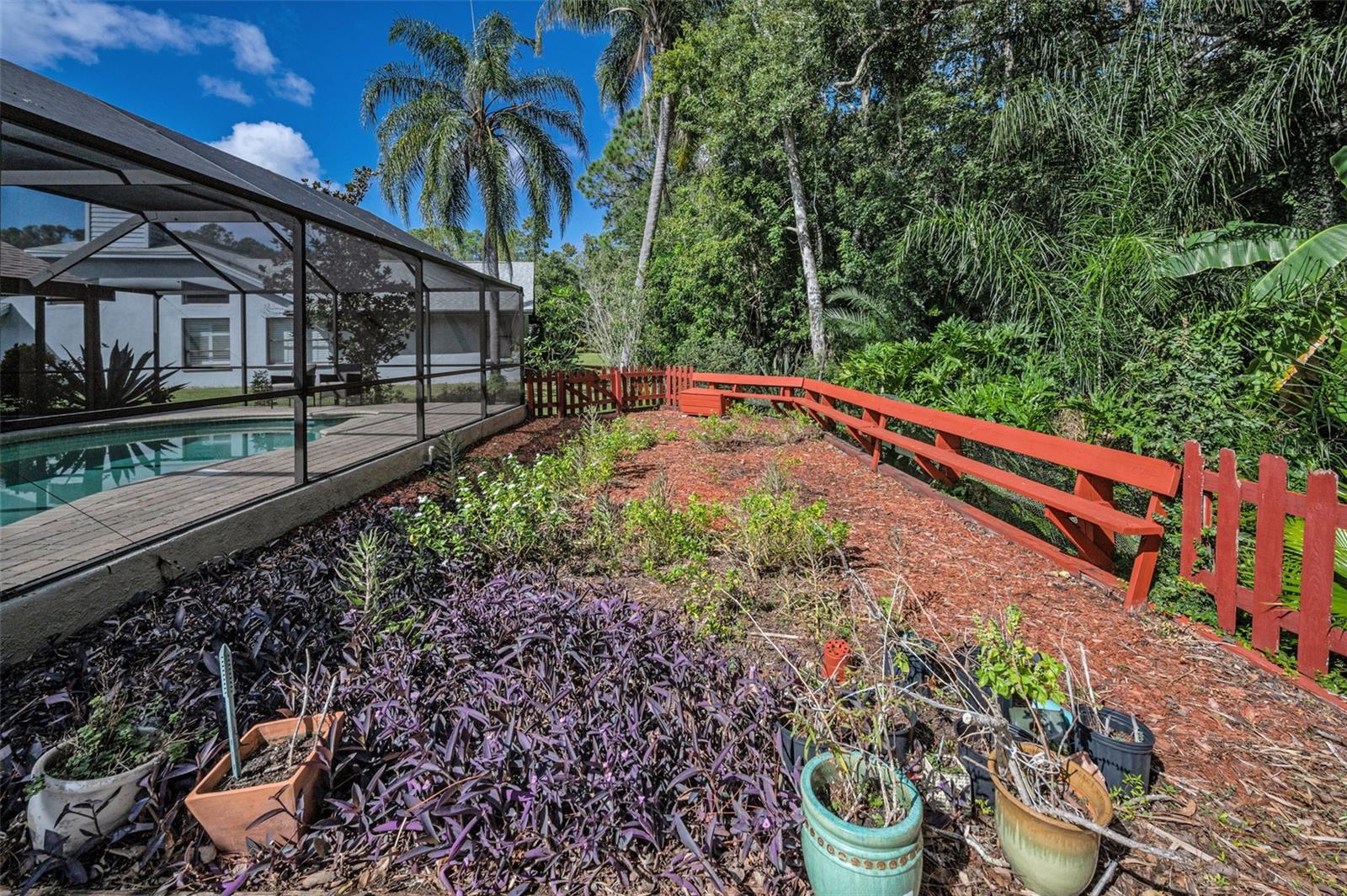 LAKESHORE VILLAGE AT WOODFIELD - Residential