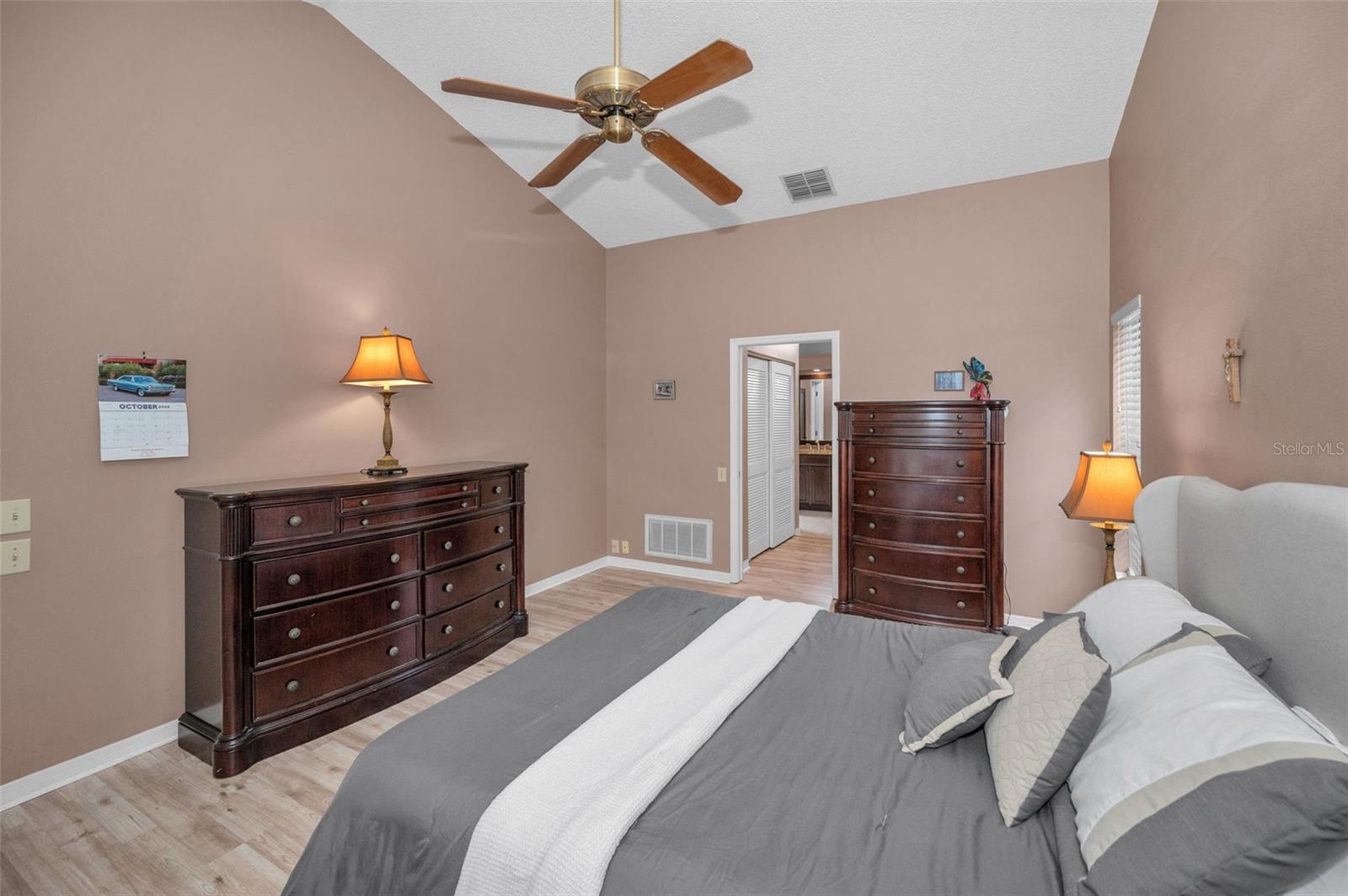 LAKESHORE VILLAGE AT WOODFIELD - Residential