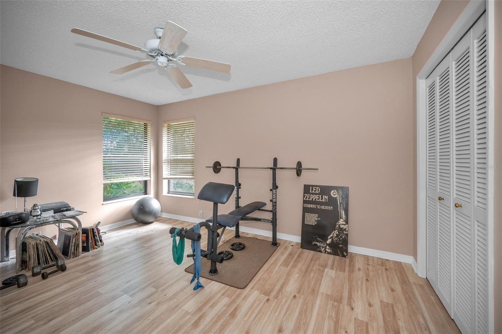 LAKESHORE VILLAGE AT WOODFIELD - Residential