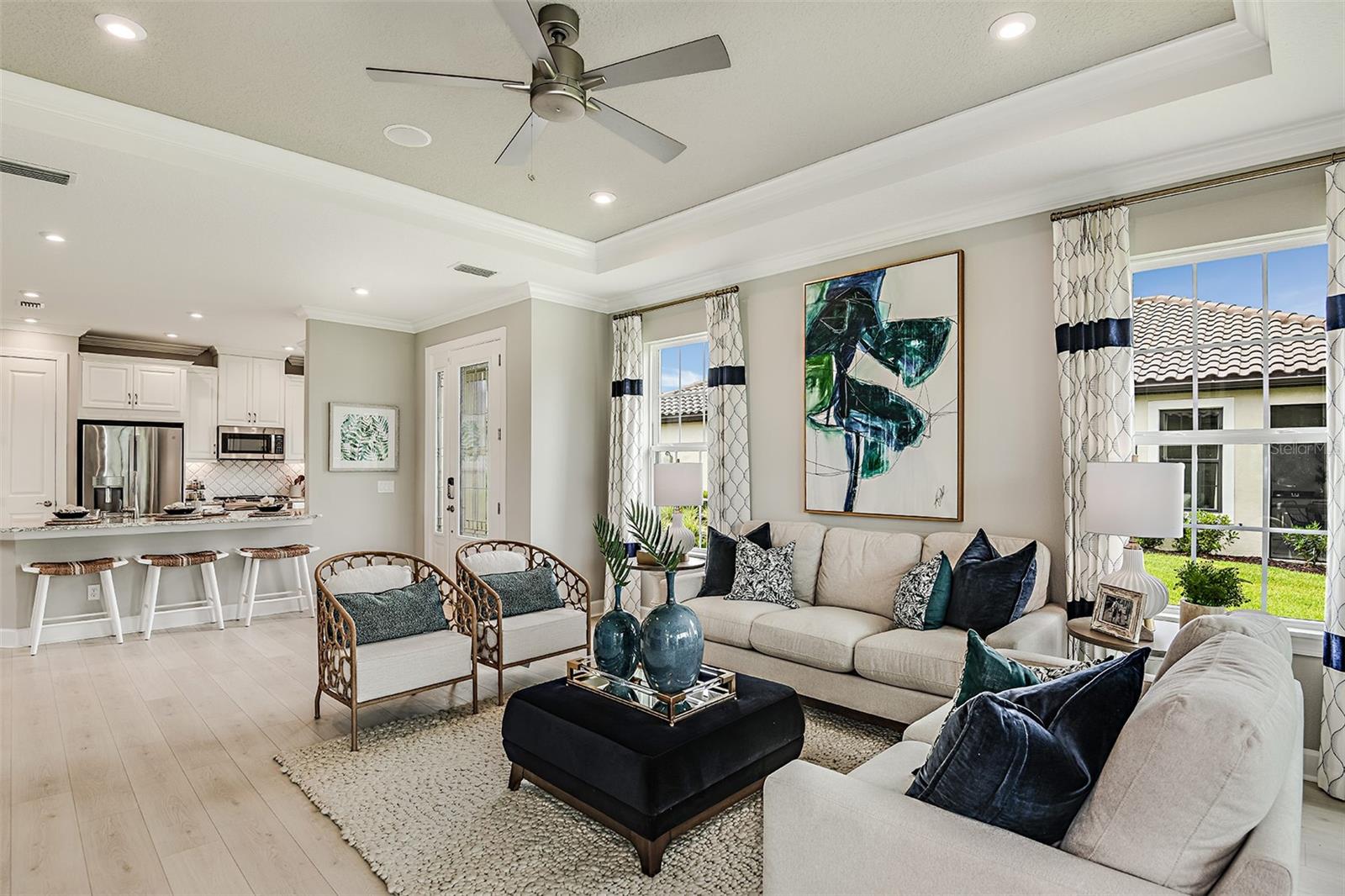 AZARIO ESPLANADE - Residential