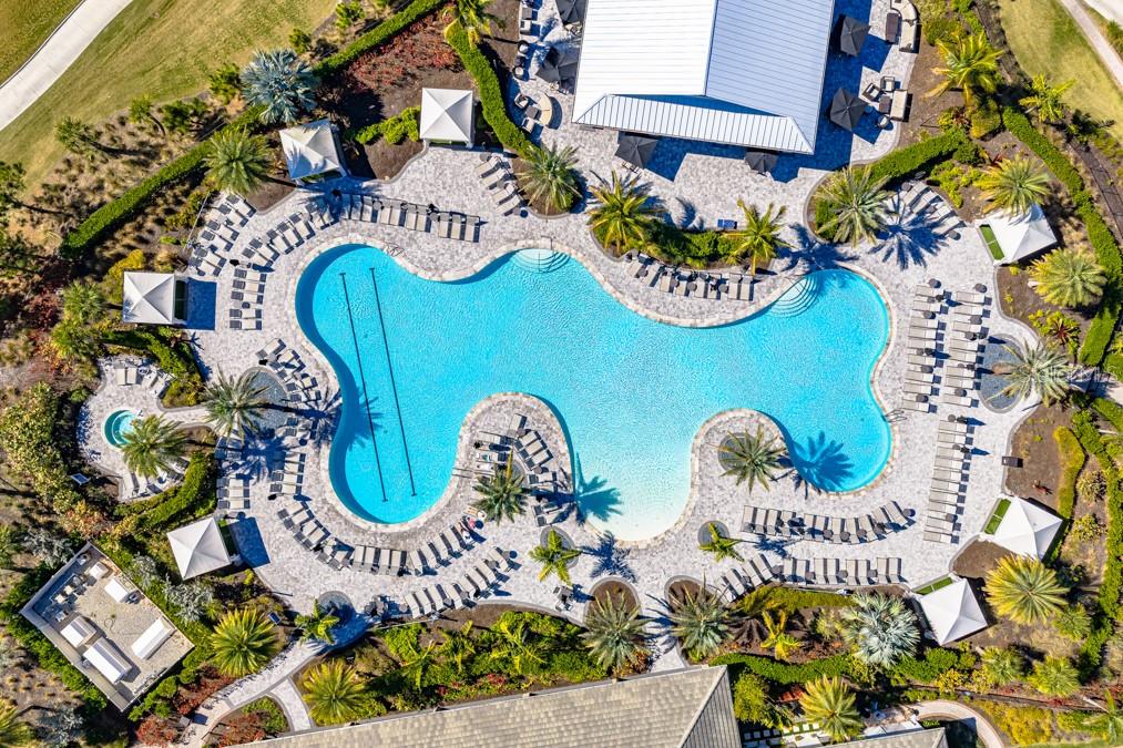 AZARIO ESPLANADE - Residential