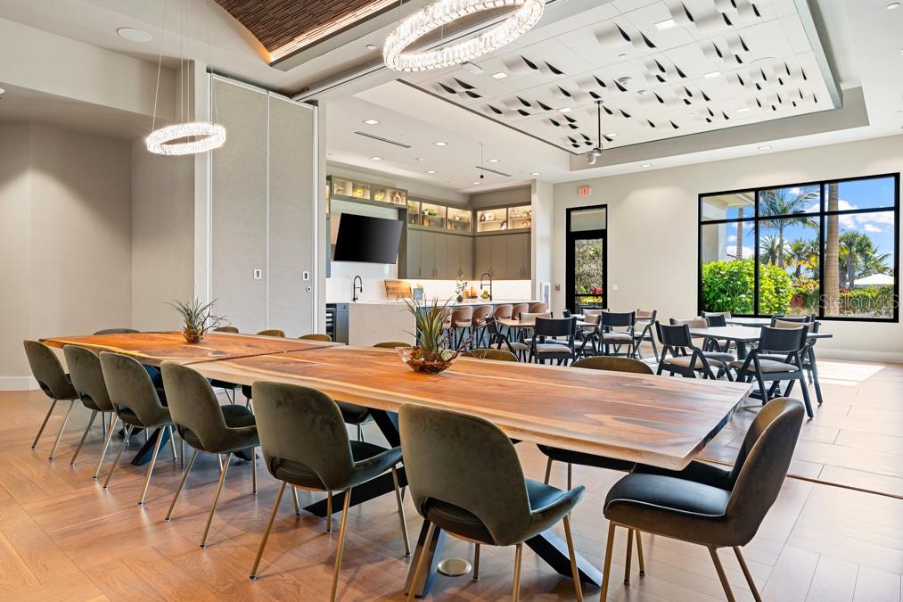 AZARIO ESPLANADE - Residential