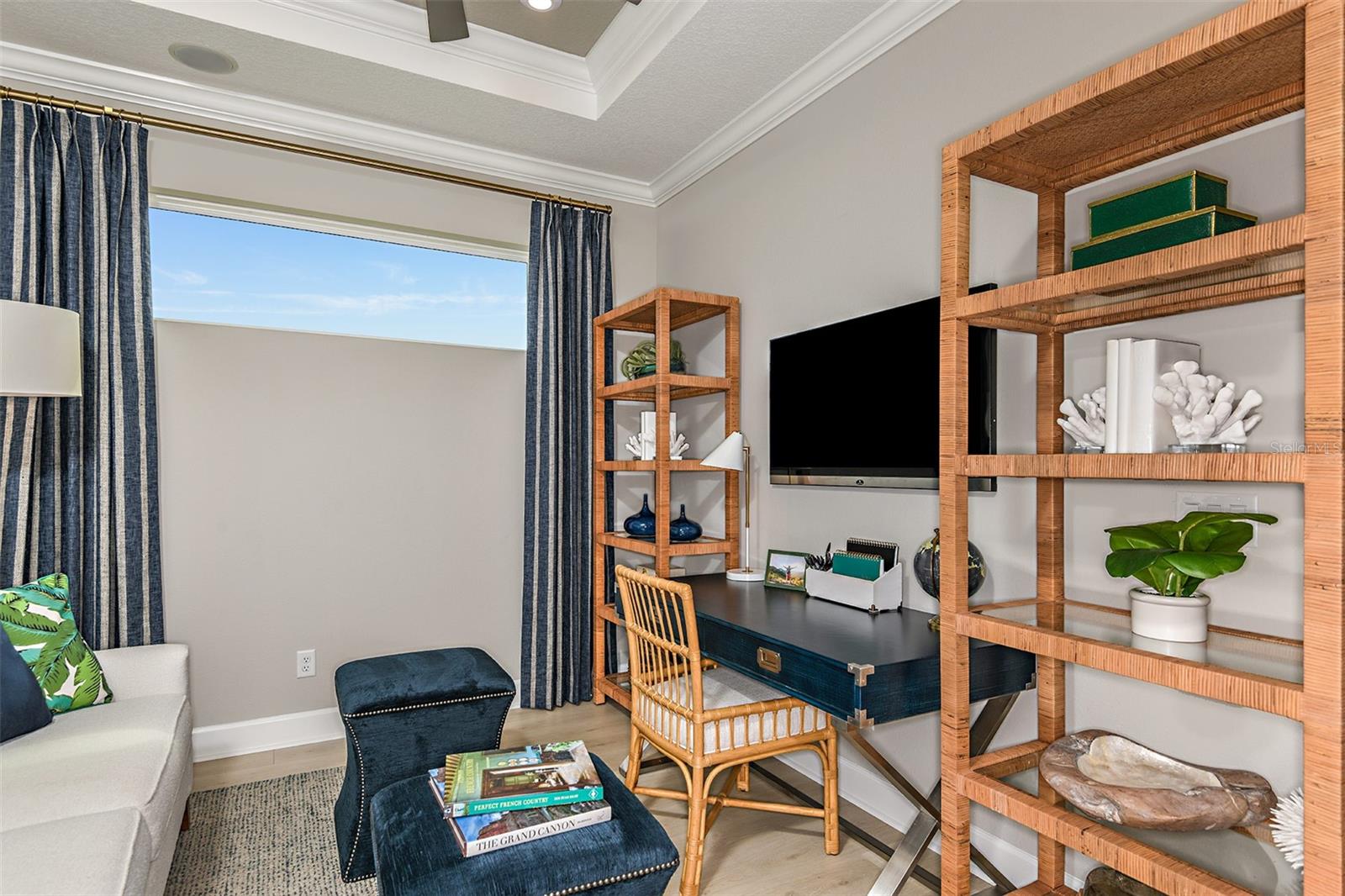 AZARIO ESPLANADE - Residential