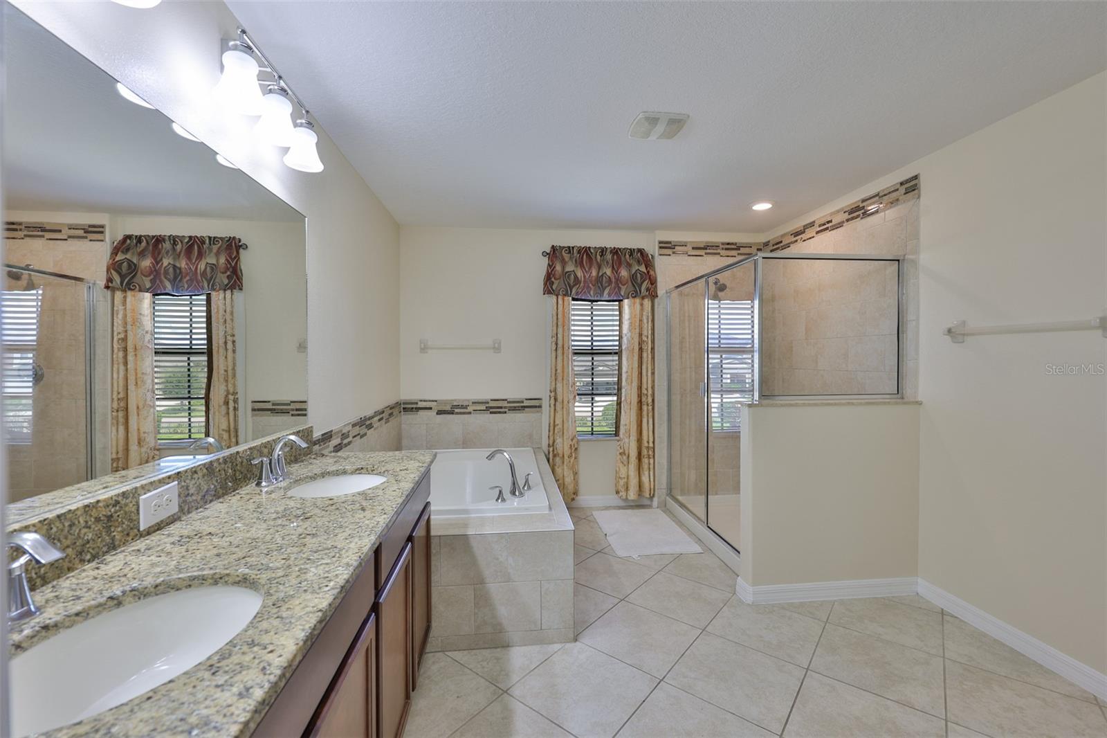 SOUTH FORK TR N - Residential
