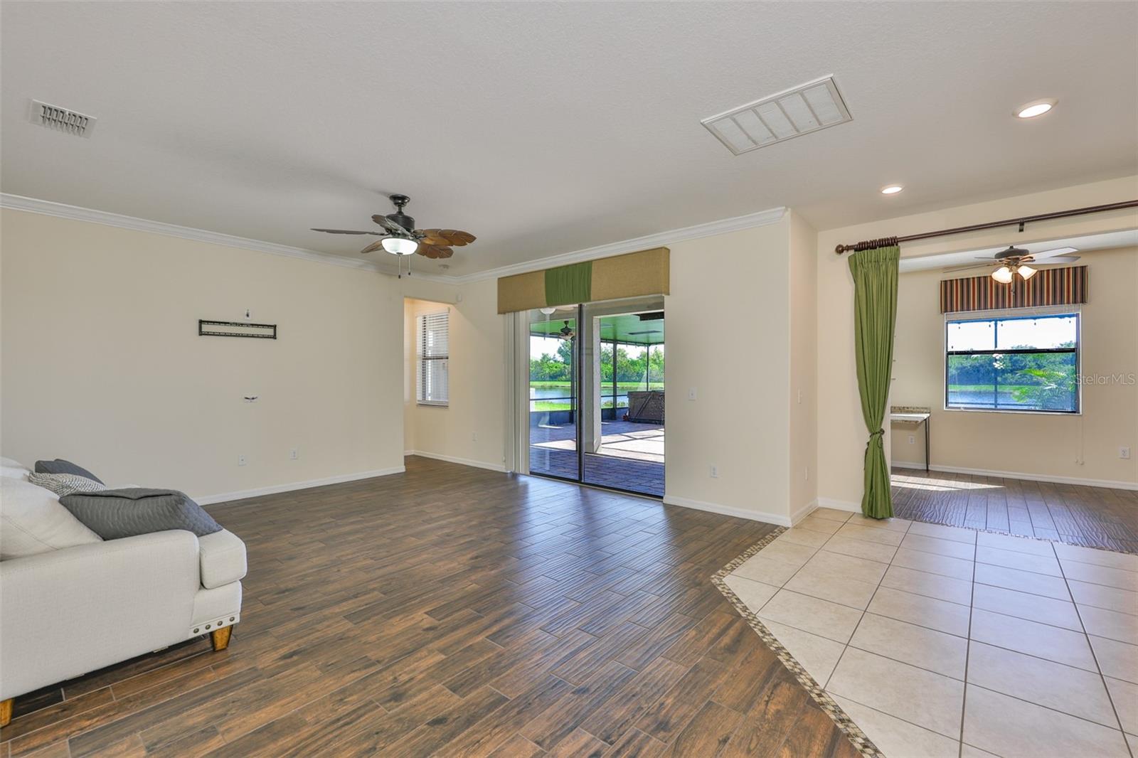 SOUTH FORK TR N - Residential