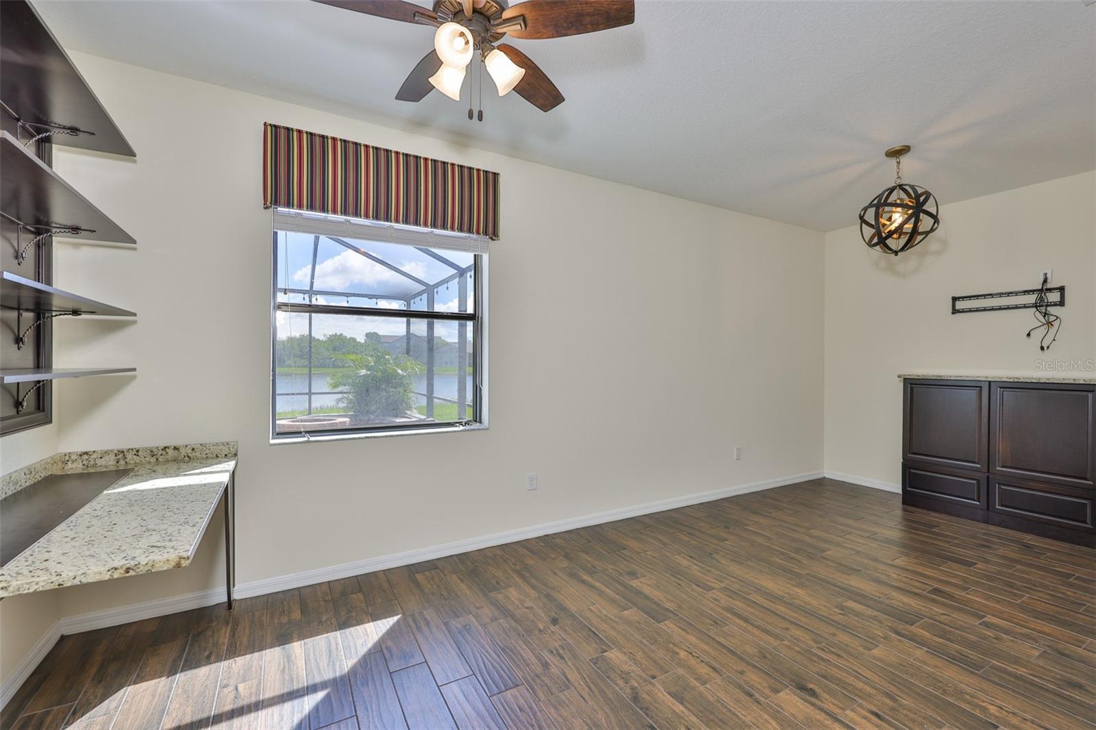 SOUTH FORK TR N - Residential