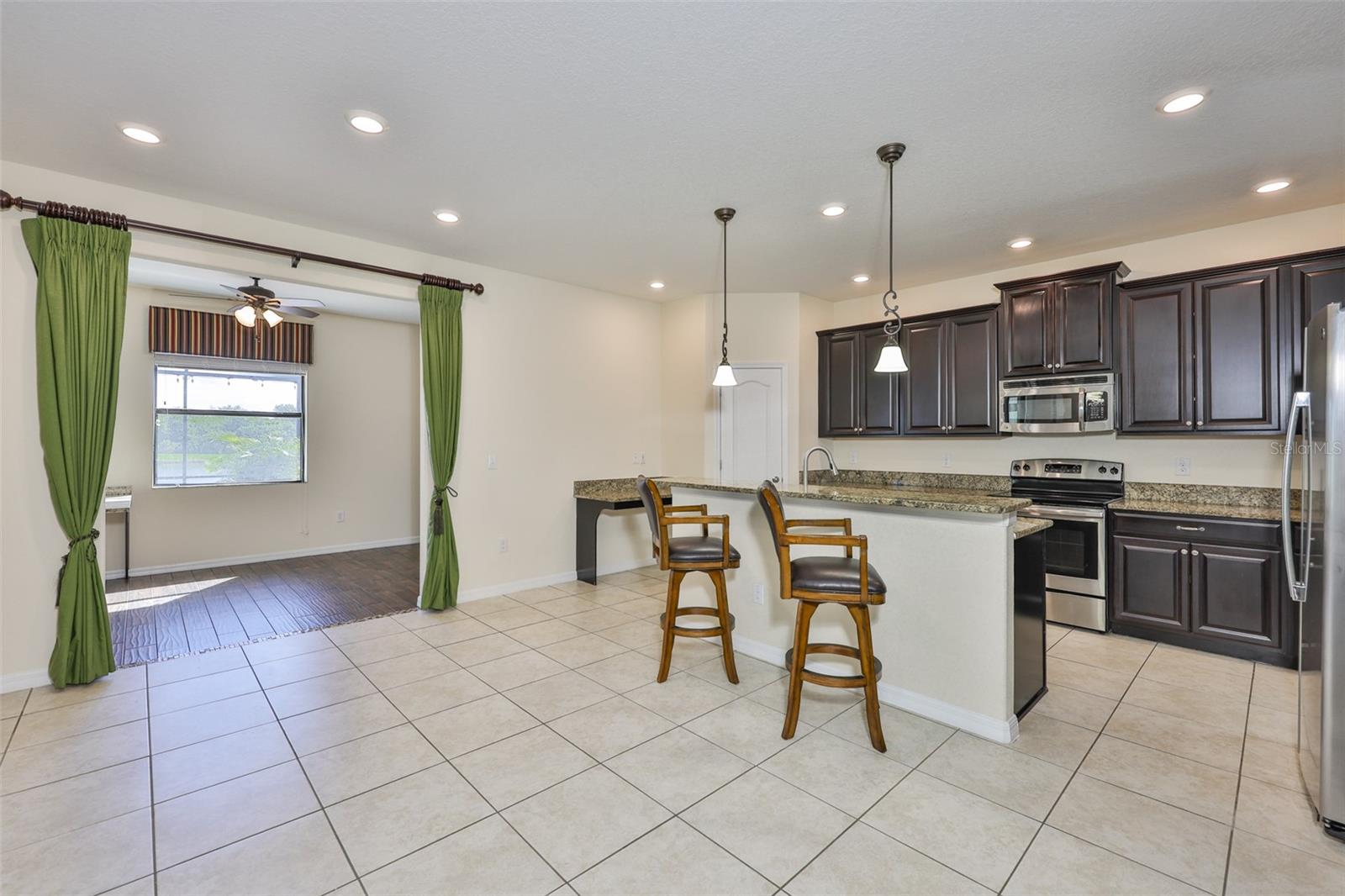 SOUTH FORK TR N - Residential