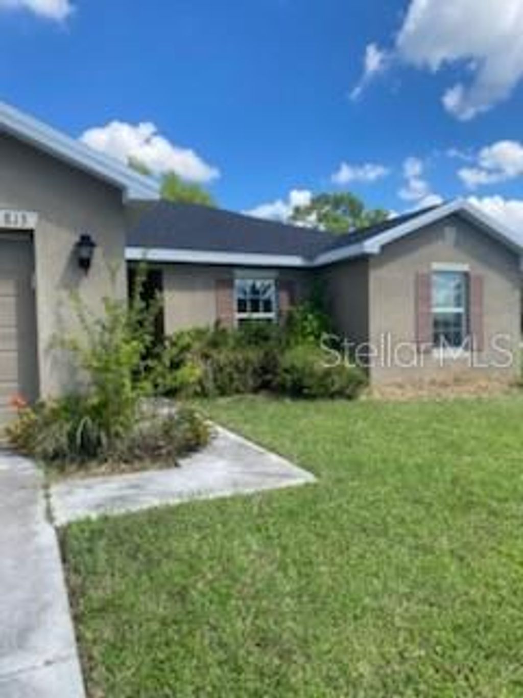Photo of 1813 SW 36th Terrace, Cape Coral, FL 33914 (MLS # O6348244)