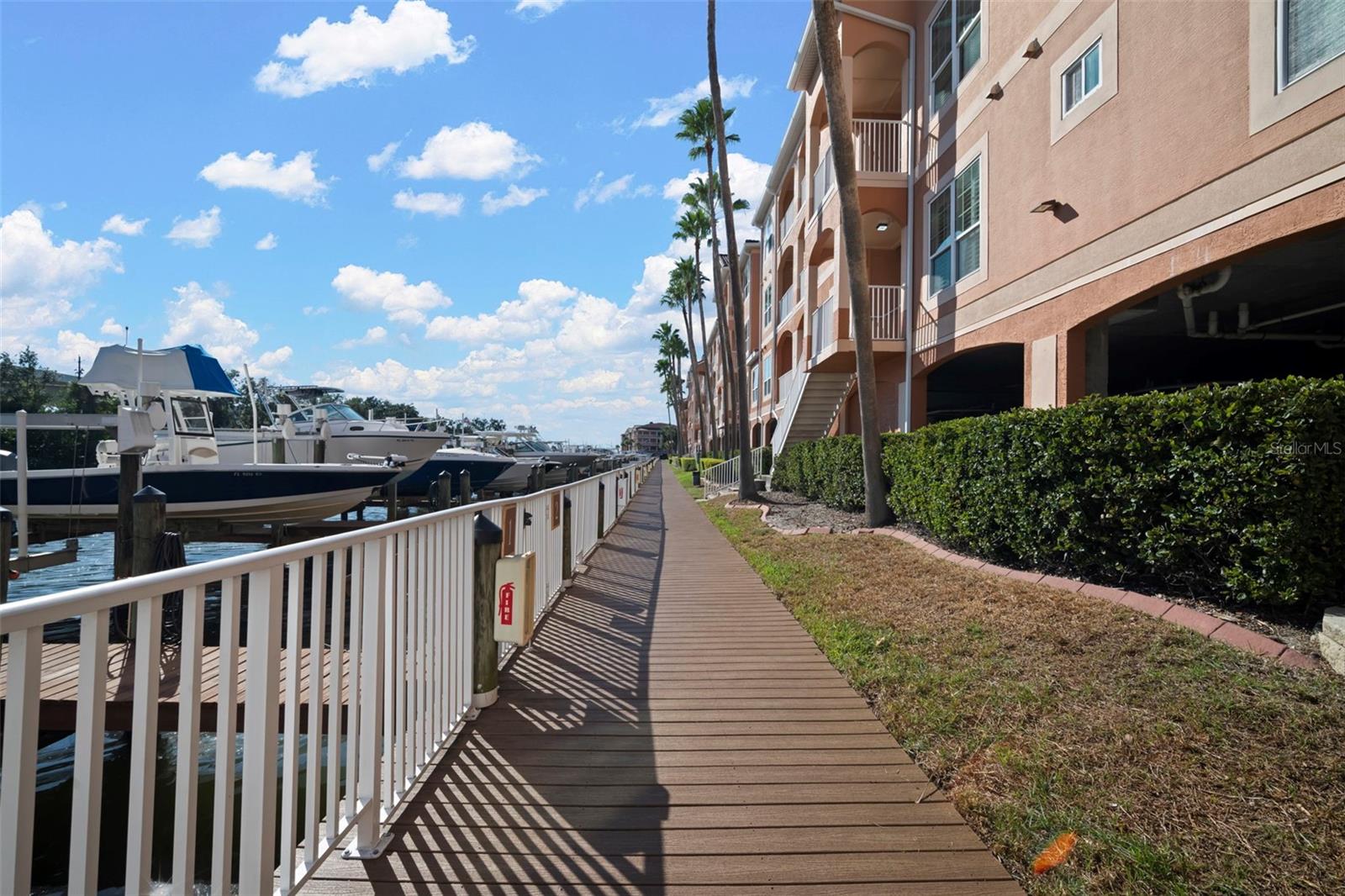 CULBREATH KEY BAYSIDE CONDOMIN - Residential