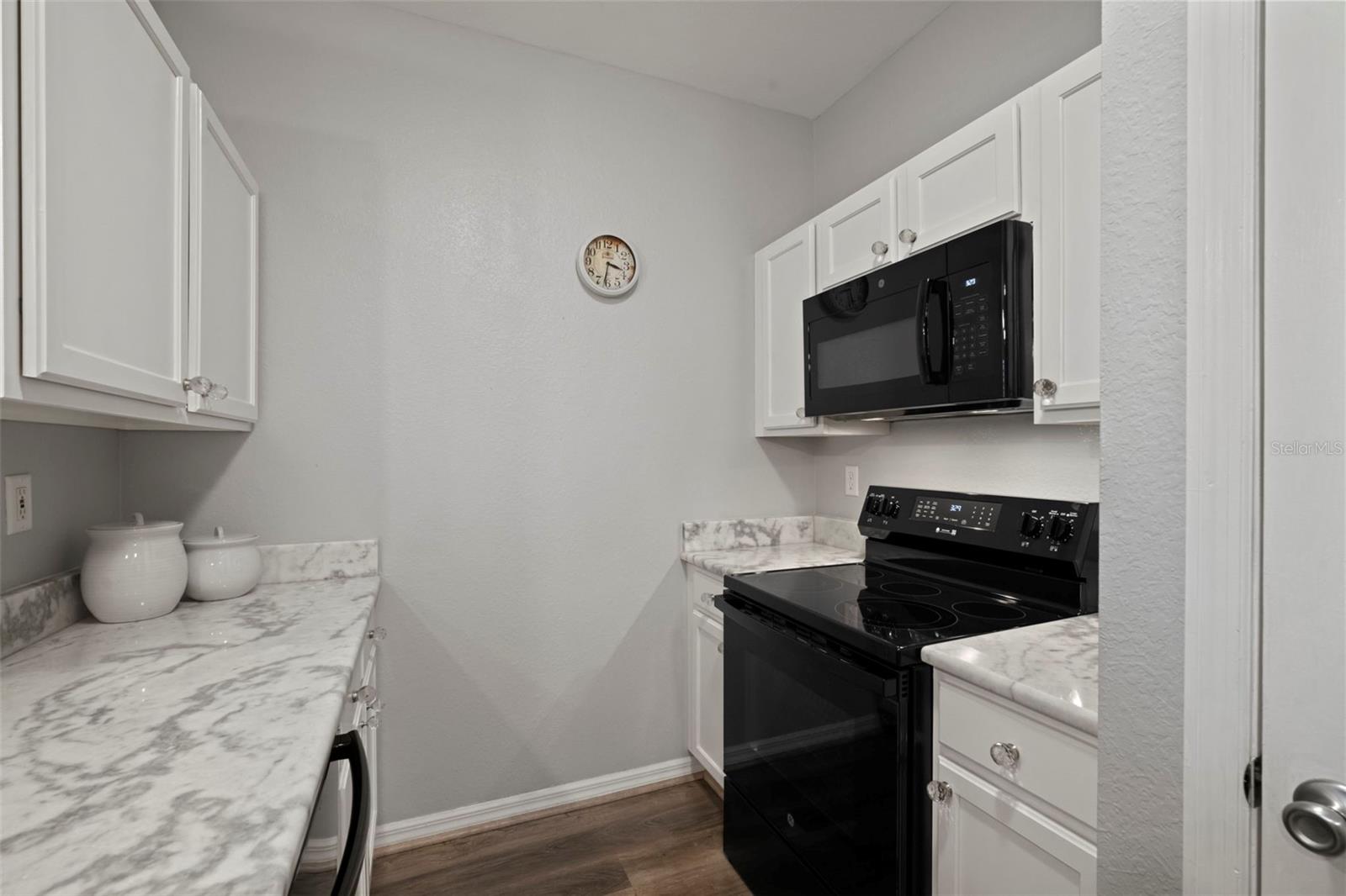 CULBREATH KEY BAYSIDE CONDOMIN - Residential