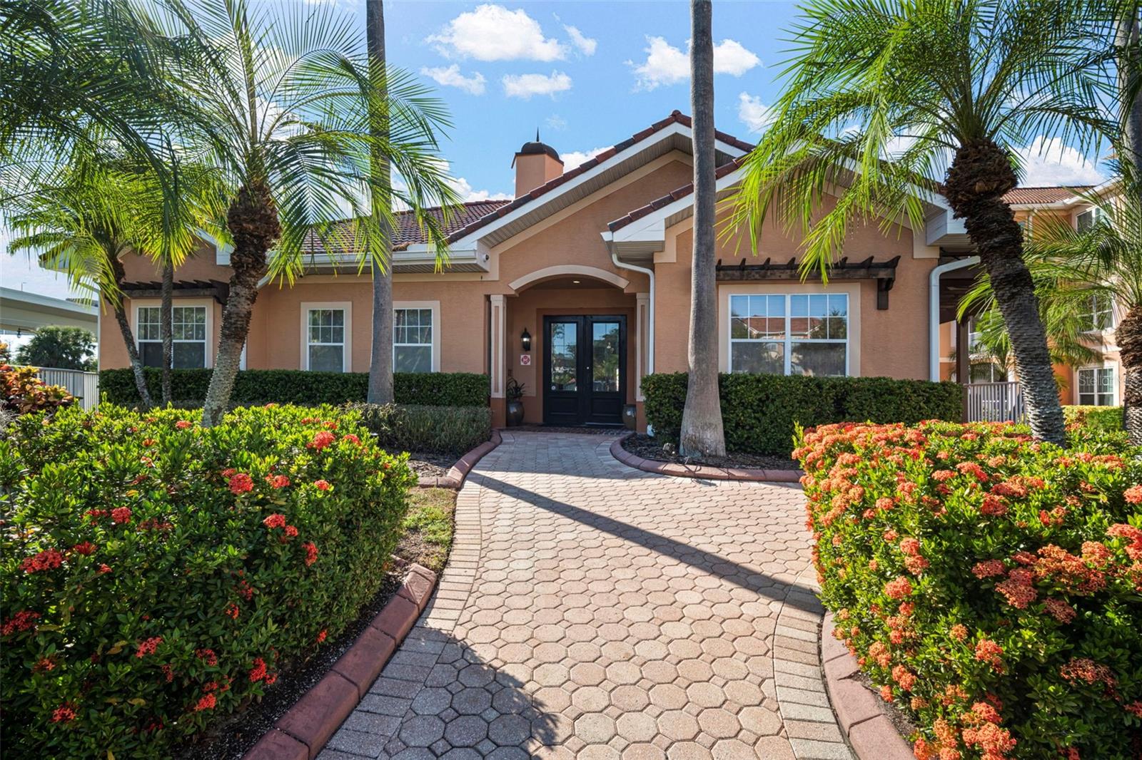 CULBREATH KEY BAYSIDE CONDOMIN - Residential