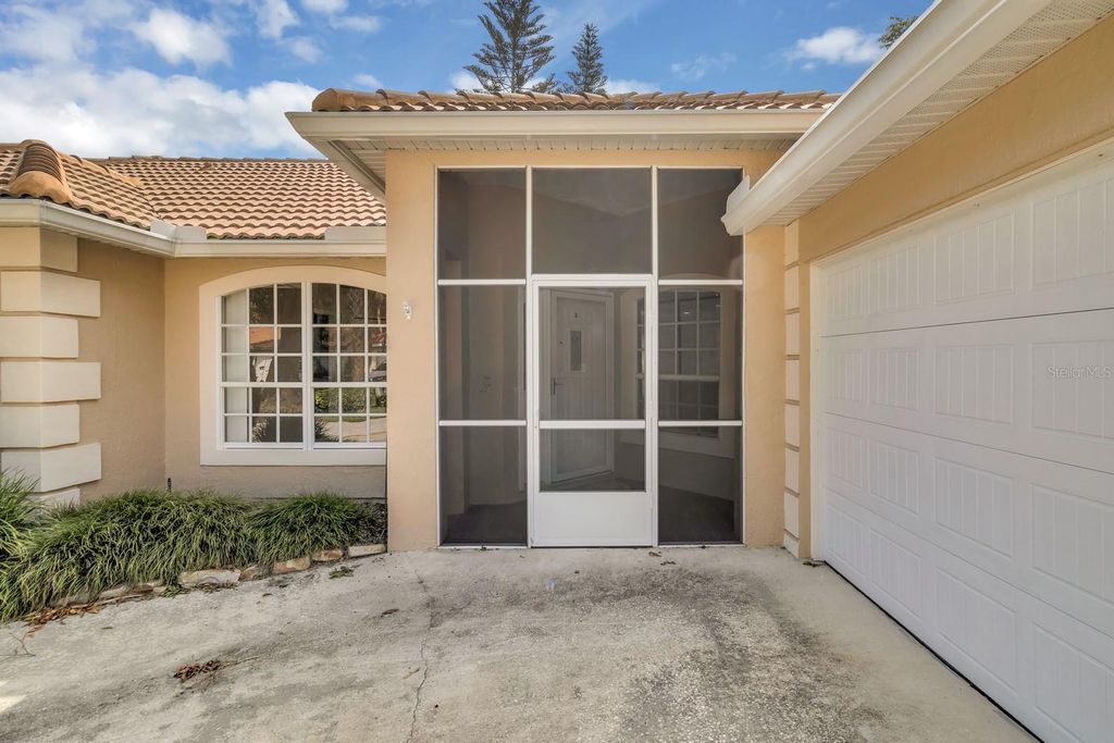 Photo of 625 Nighthawk Circle, Winter Springs, FL 32708 (MLS # O6314797)