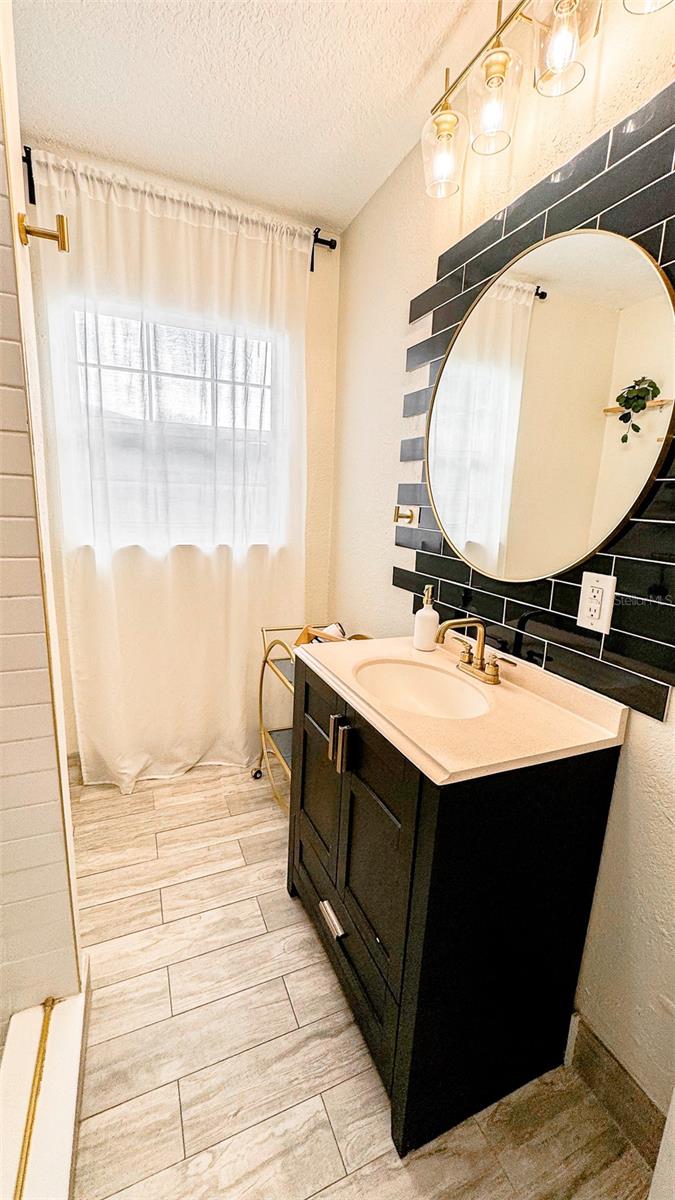 ORANGE HEIGHTS - Residential