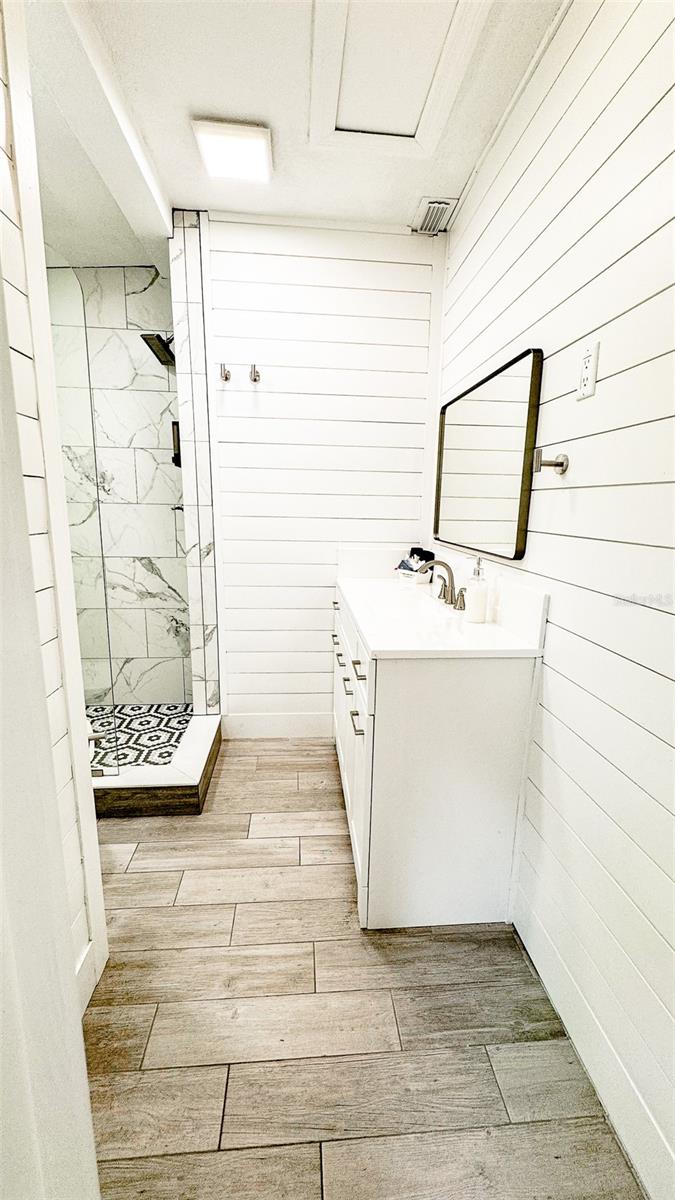 ORANGE HEIGHTS - Residential