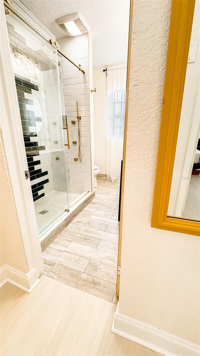 ORANGE HEIGHTS - Residential