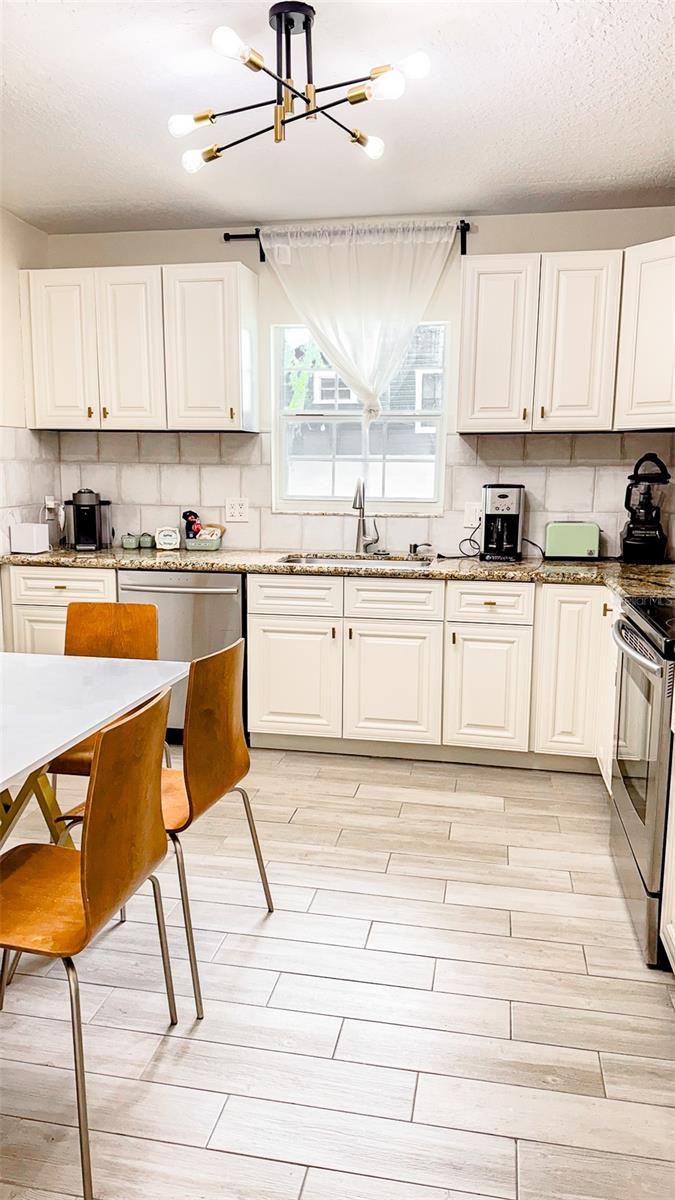 ORANGE HEIGHTS - Residential