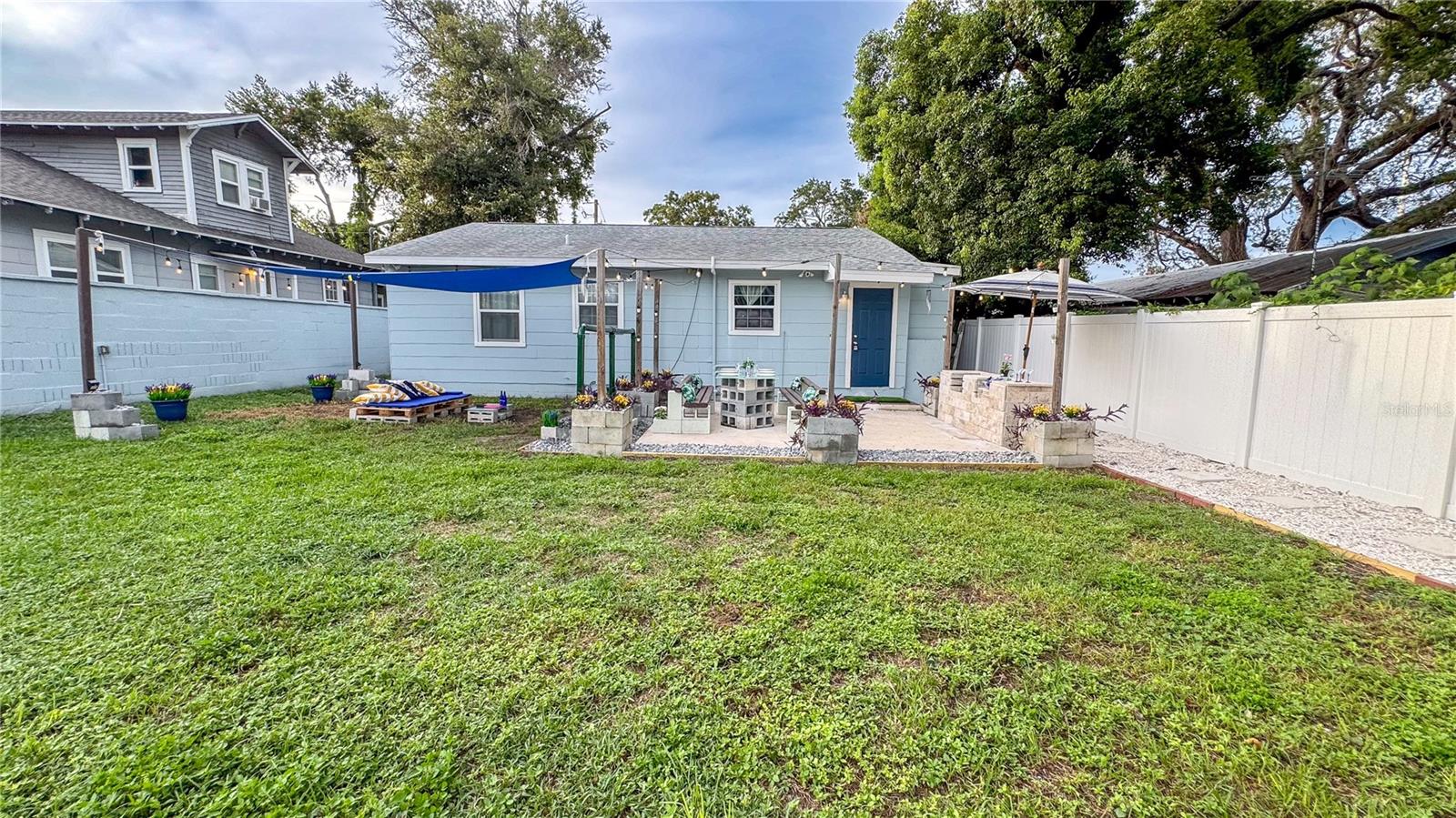 ORANGE HEIGHTS - Residential