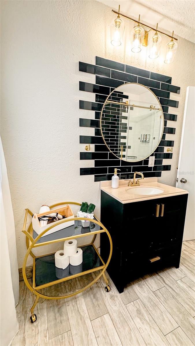 ORANGE HEIGHTS - Residential